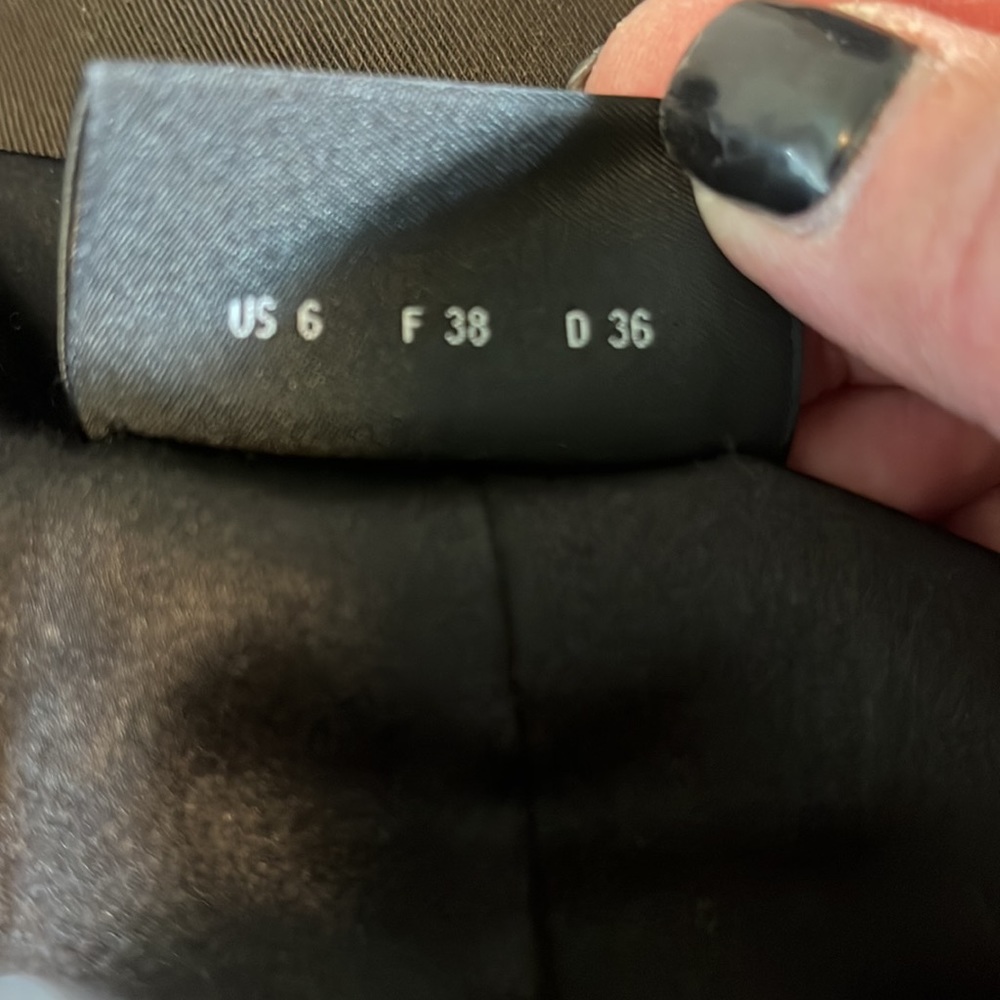 Akris jacket - Picture 7 of 8